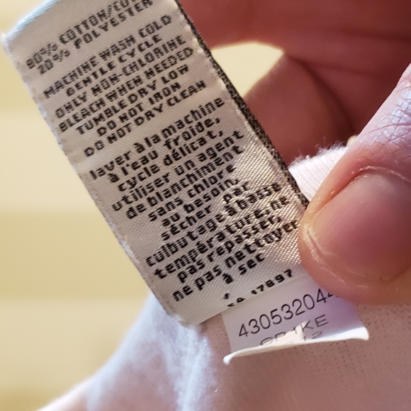 3 for $15 / Girls velour pink onesie - Picture 3 of 3